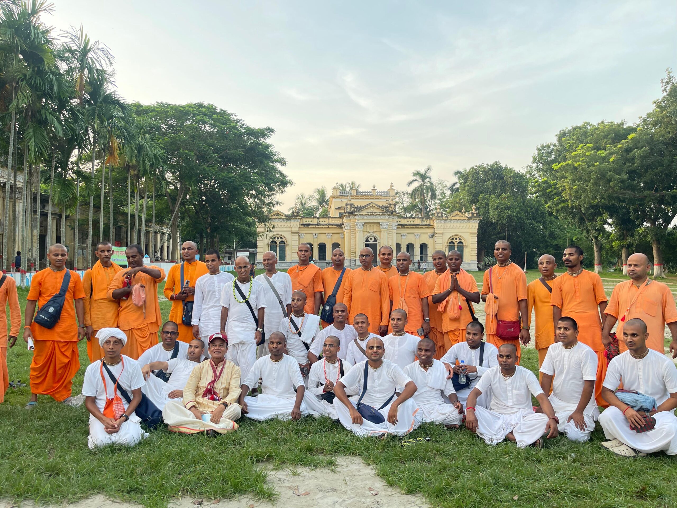IYF Devotees